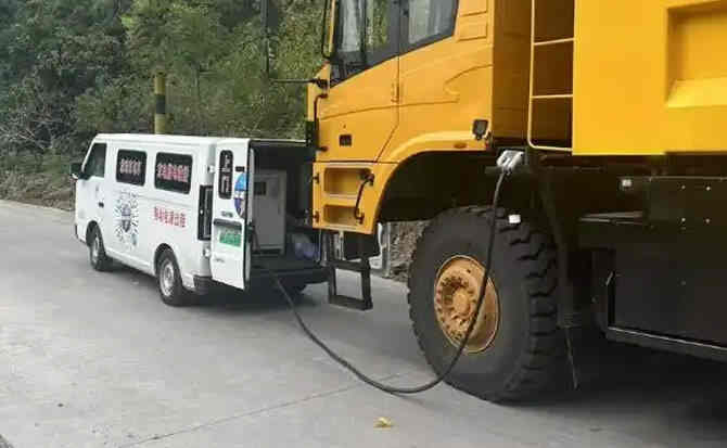 鲁甸新能源车充电搭电