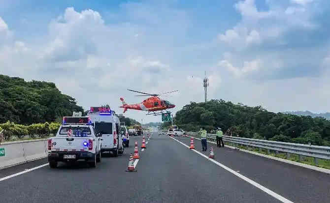 鲁甸高速公路汽车救援案例